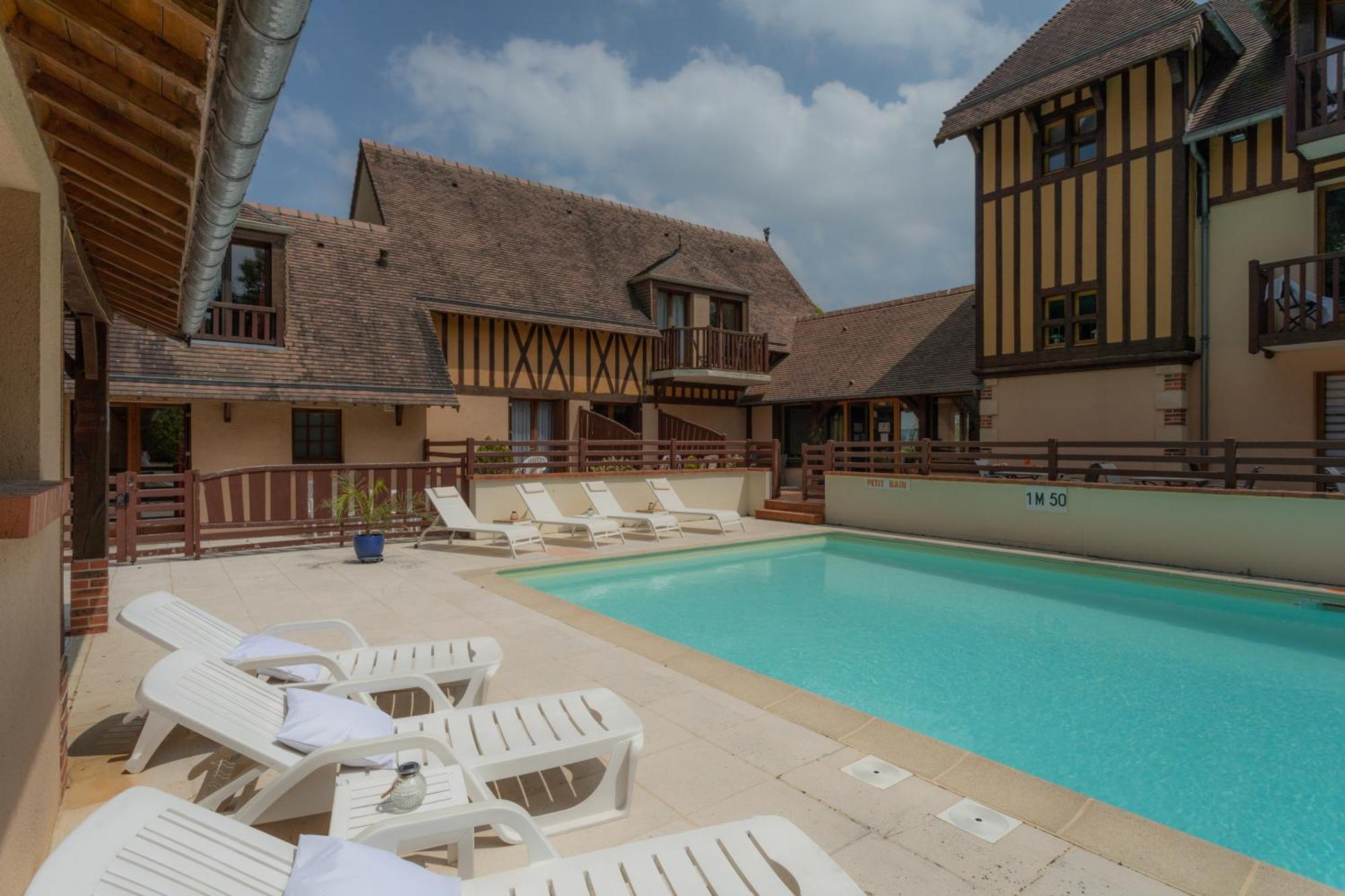 Hotel Le Romantica Pennedepie Exteriér fotografie